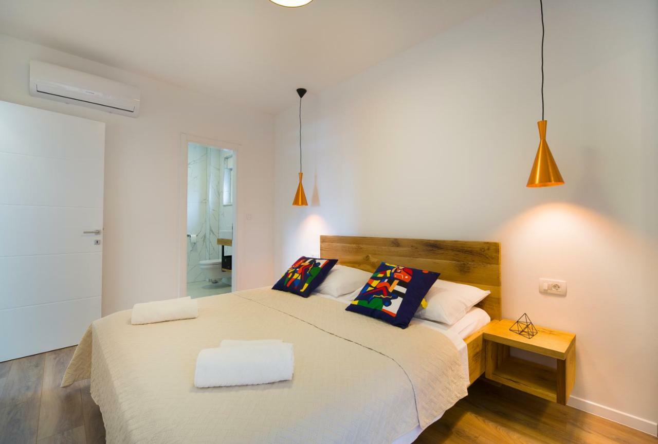 Bulli Croatia Hotel Donji Seget Exterior foto